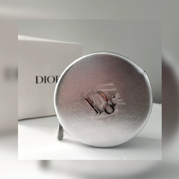 Dior Silver Metallic Round Cosmetic Pouch Clutch Bag New - Picture 1 of 7